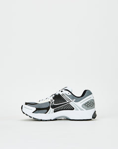 Nike Zoom Vomero 5 SE SP - Rule of Next Footwear