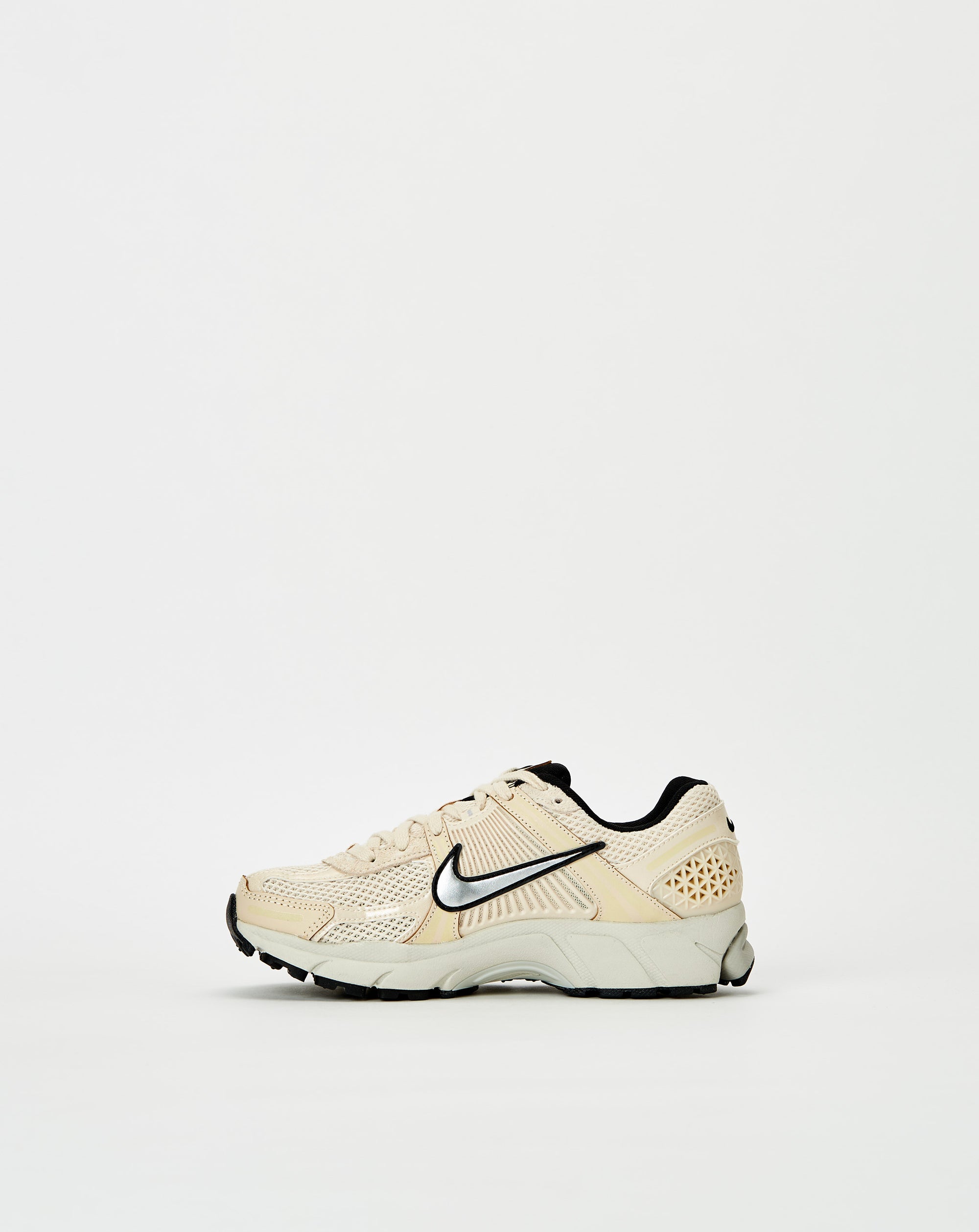 Nike Women's Zoom Vomero 5 - Rule of Next Footwear