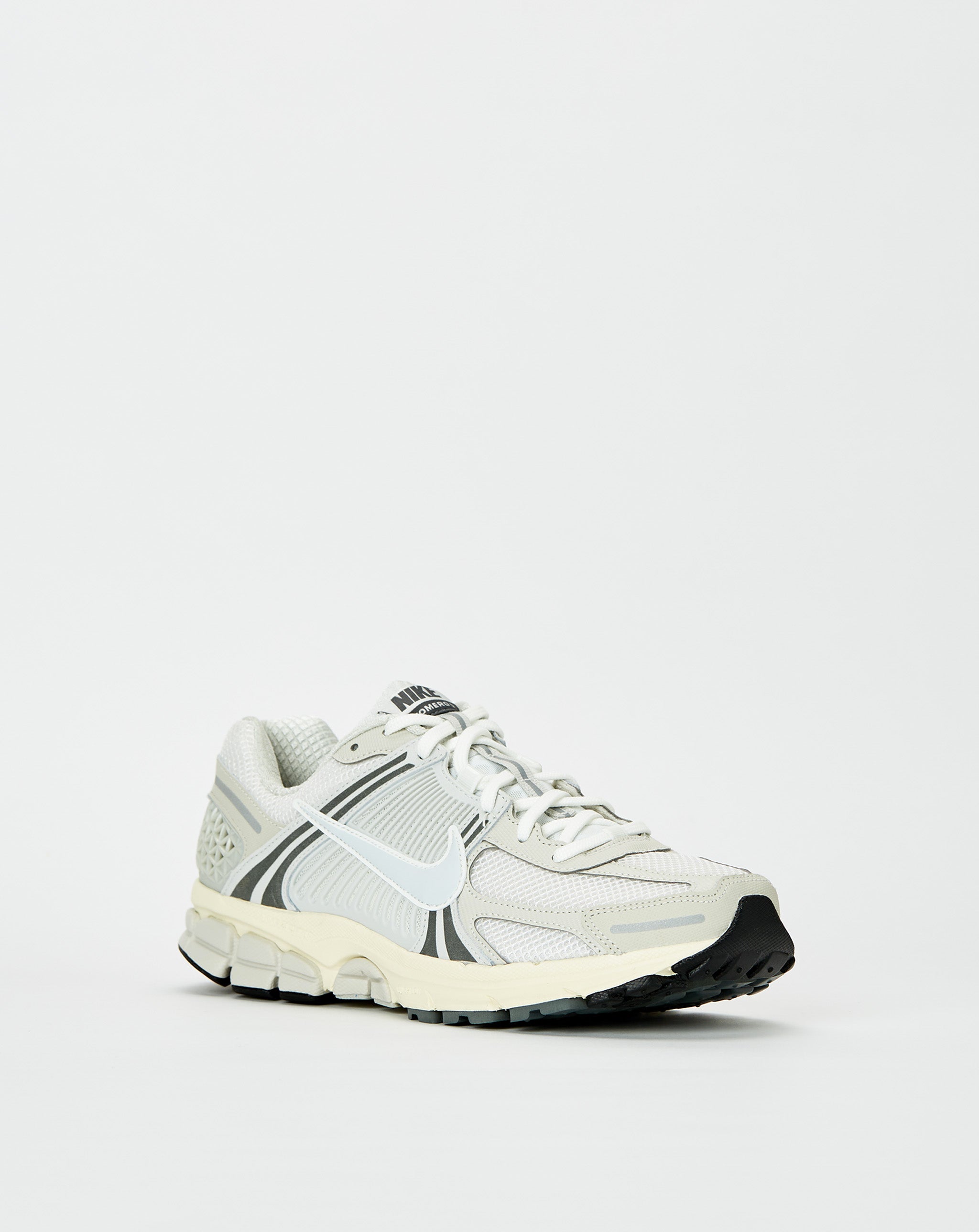 Nike Zoom Vomero 5 SE - Rule of Next Footwear