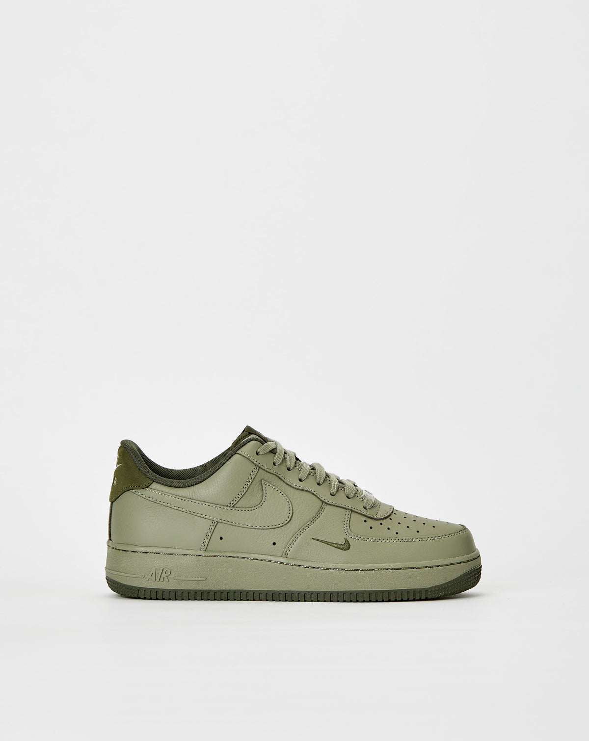 Nike Air Force 1 '07 LV8 - Rule of Next Footwear