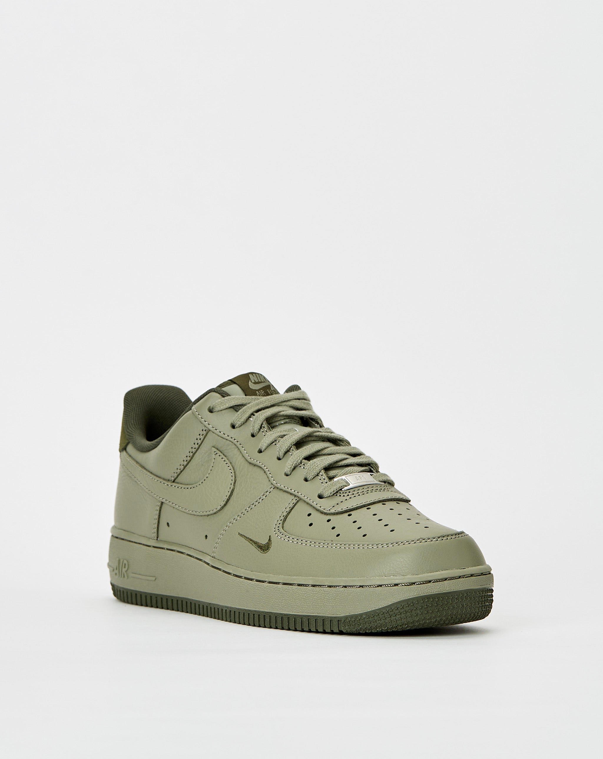 Nike Air Force 1 '07 LV8 - Rule of Next Footwear