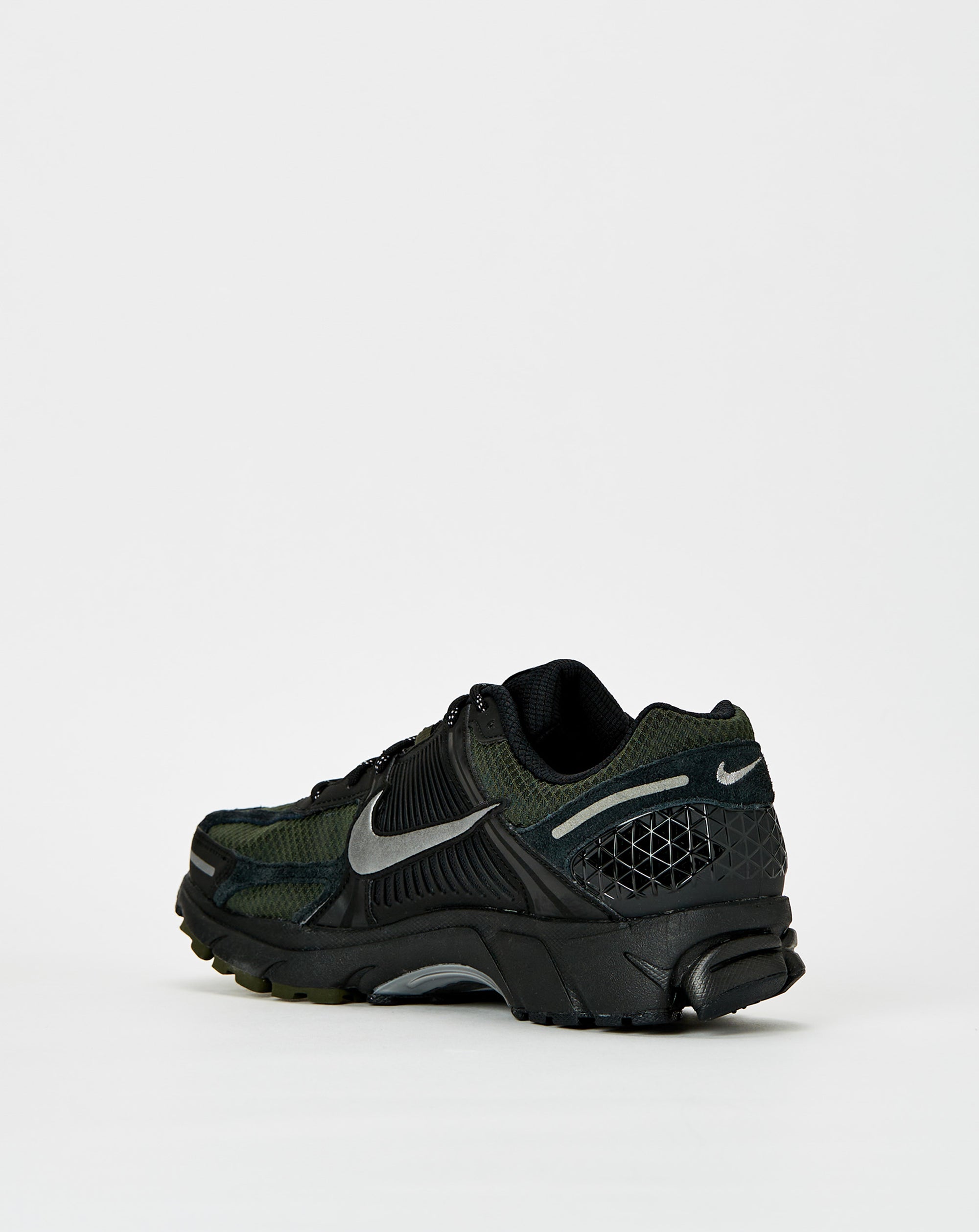 Nike Zoom Vomero 5 - Rule of Next Footwear