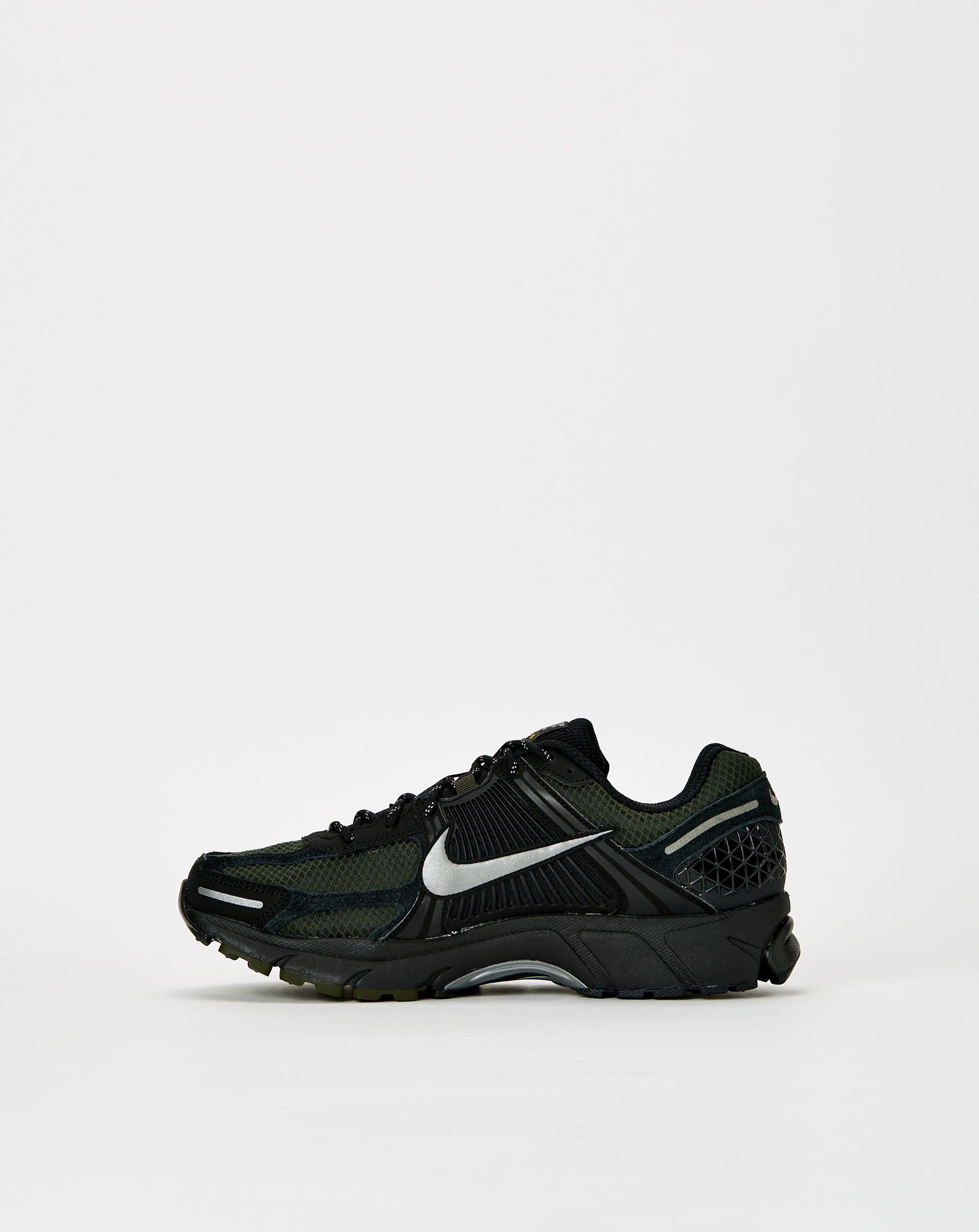 Nike Zoom Vomero 5 - Rule of Next Footwear